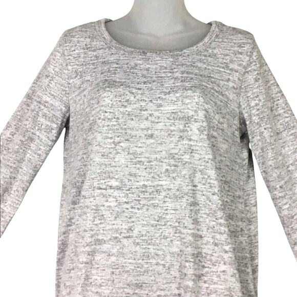 Forgotten Grace Soft Gray Pullover Top Women’s S Scoop Neck Side Slit NWOT - Picture 10 of 10